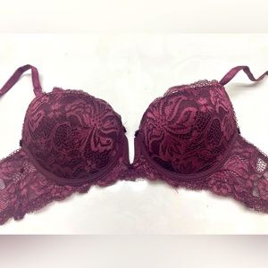 Push up lace burgendy bra size 34B